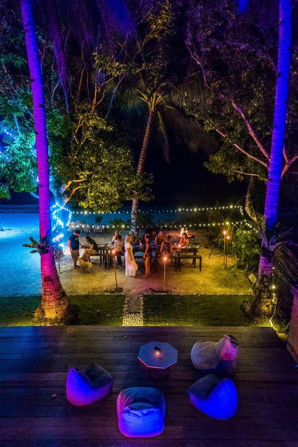 Soultribe Retreat 3* General Luna (Surigao del Norte)